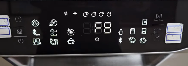 Khắc Phục Lỗi Máy Rửa Bát Eurosun Khi Bảng Điều Khiển Nhấp Nháy Liên Tục