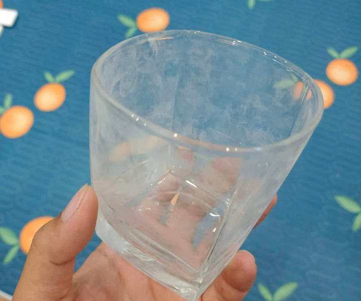 Lý Do Gây Cặn Trắng Trên Bát Đĩa Sau Khi Sử Dụng Máy Rửa Bát