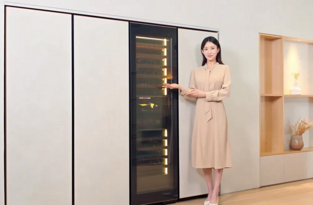 Tủ Rượu Thông Minh Infinite AI: Giải Pháp Sang Trọng Cho Ngôi Nhà Bạn